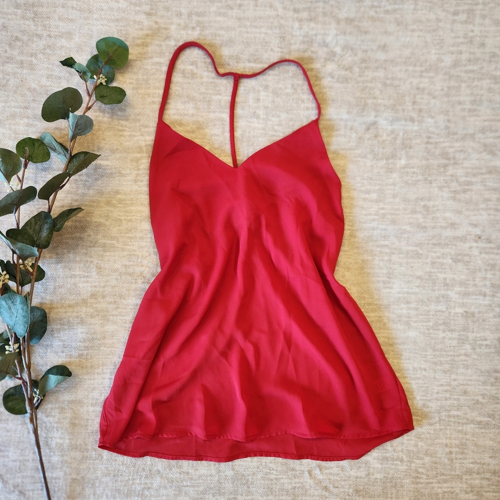 Sleek Red Active USA T-Strap Back Blouse Camisole Tank Top
